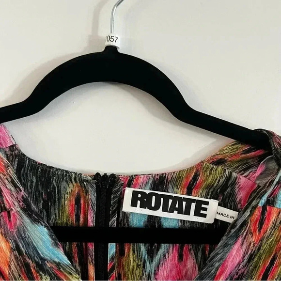 1057 Rotate Geometric Diamond Mini Dress Size 4 - Picture 3 of 5